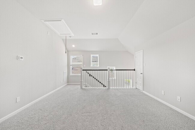 Building Photo - 11407 Blossom Sq St