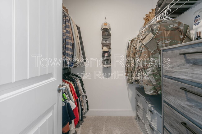 Building Photo - 1408 Friar Rock Cir