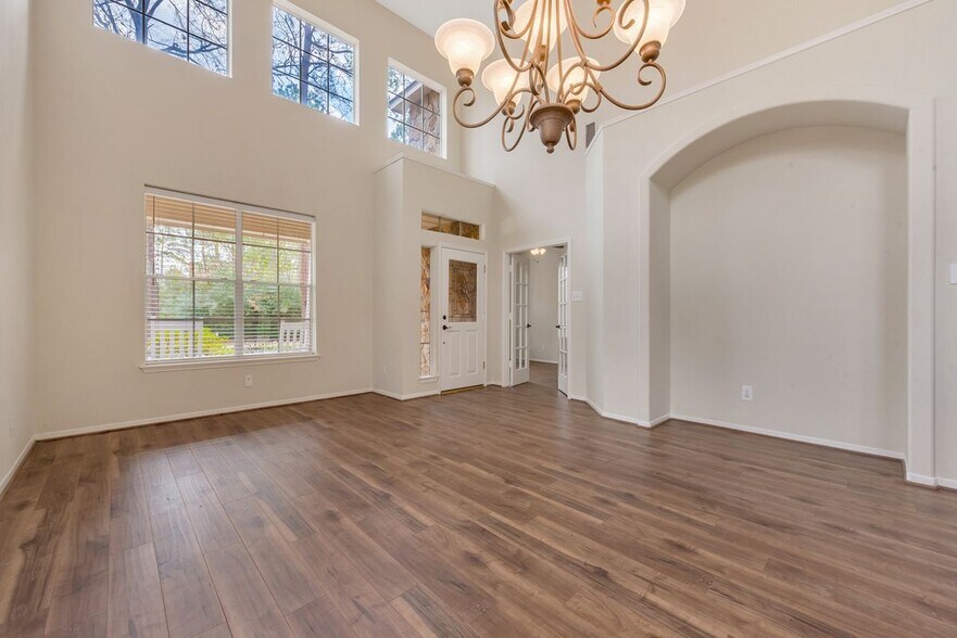 Building Photo - 27 Bethany Bend Dr