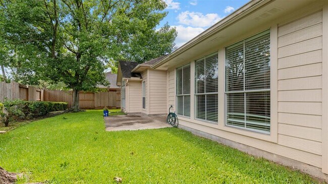 Building Photo - 12835 Dove Brook Ct