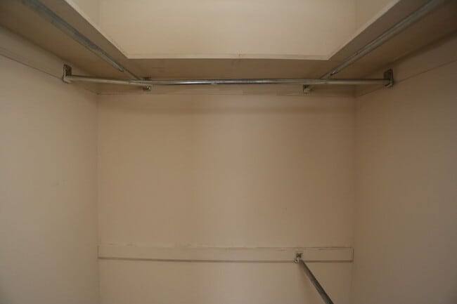 Building Photo - 2 Bedroom at Stadium Walk
