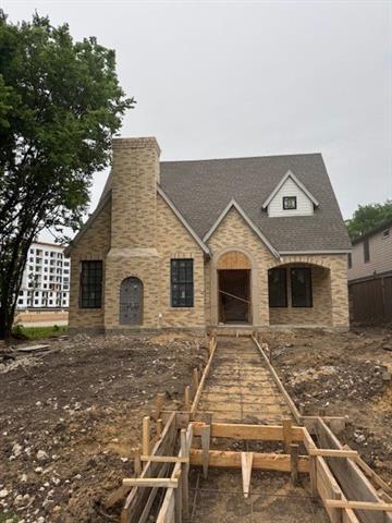 Building Photo - 5115 Vanderbilt Ave