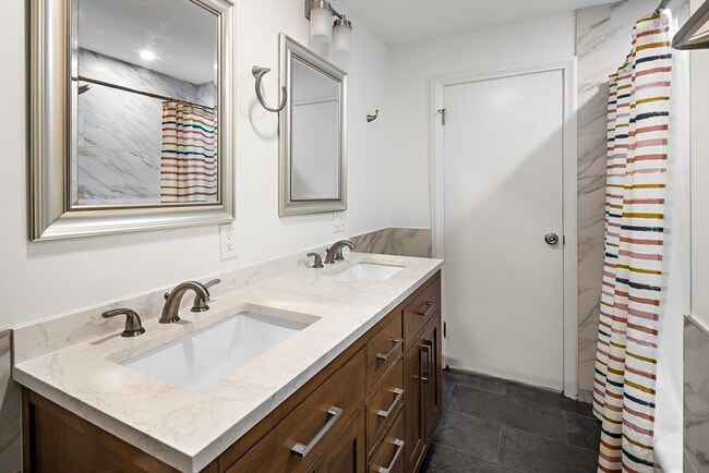 Building Photo - 40 Marrett Rd