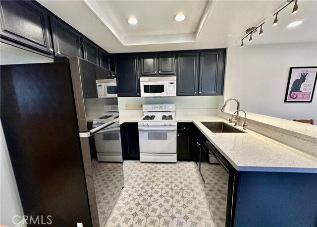 Building Photo - 19 Dartmouth