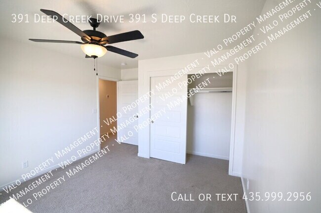Building Photo - 391 Deep Crk Dr