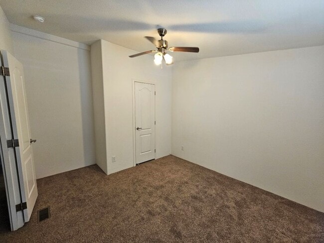 Building Photo - Shady retreat in Mescal