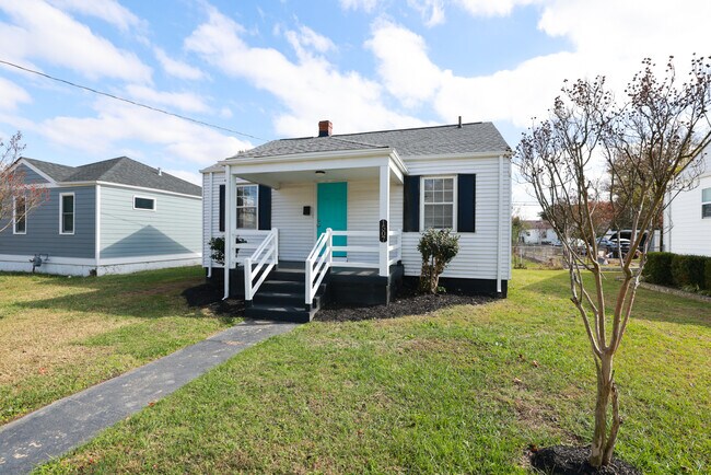 Building Photo - 1507 N 30th St