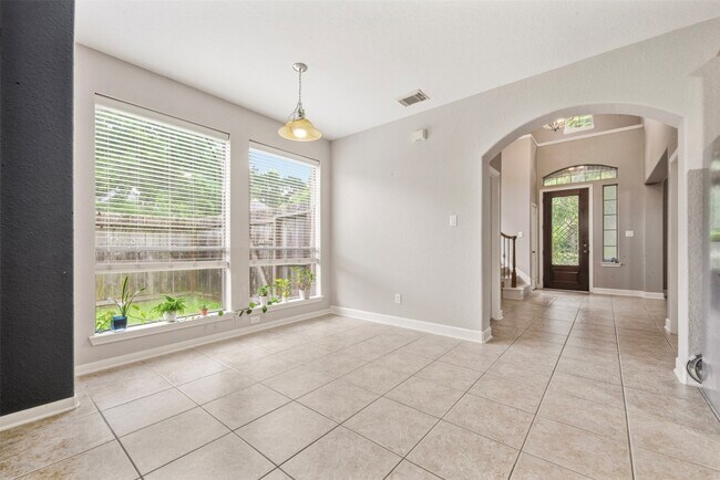 Building Photo - 3331 Lost Maple Forest Ct