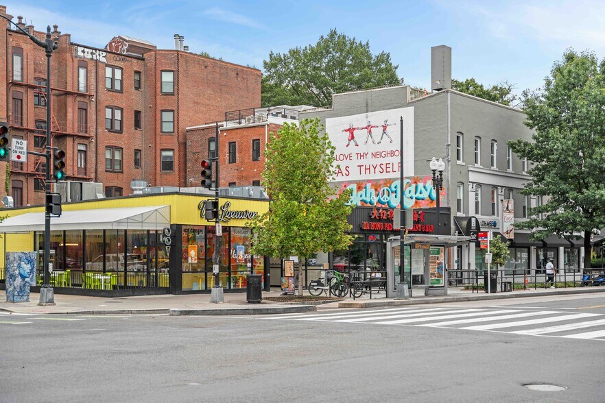 Building Photo - 1901 16th St NW