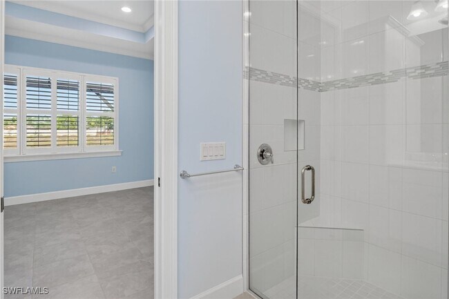 Building Photo - 8813 Yucatan Ct