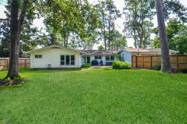 Building Photo - 1101 Guinea Dr
