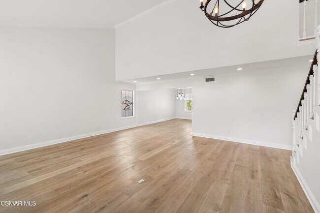 Building Photo - 5442 Alfonso Dr