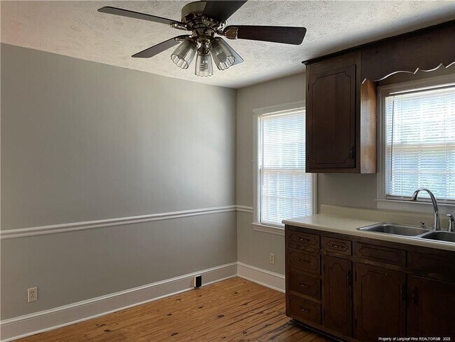 Building Photo - 109 N Magnolia St