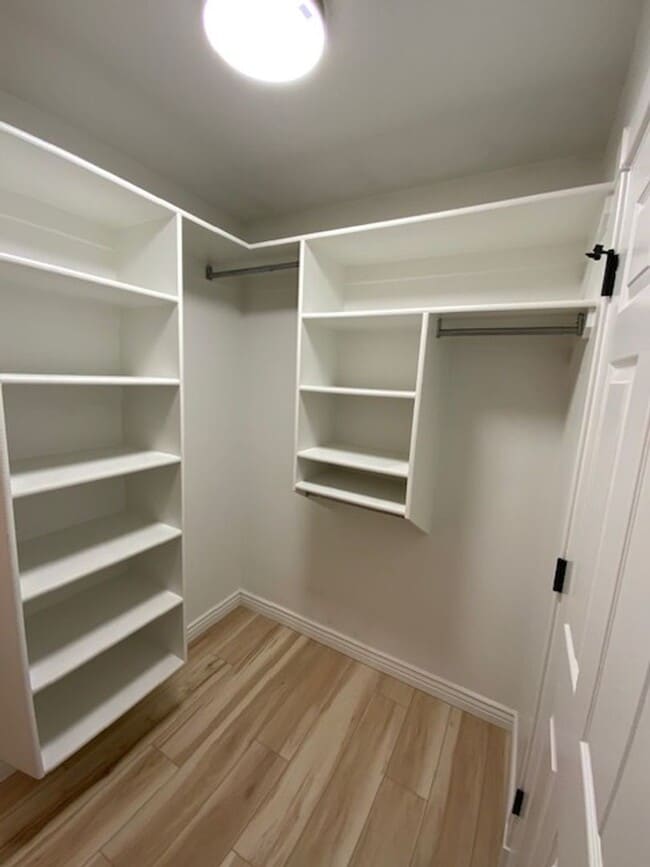 Building Photo - Updated Charleston Heights Townhome