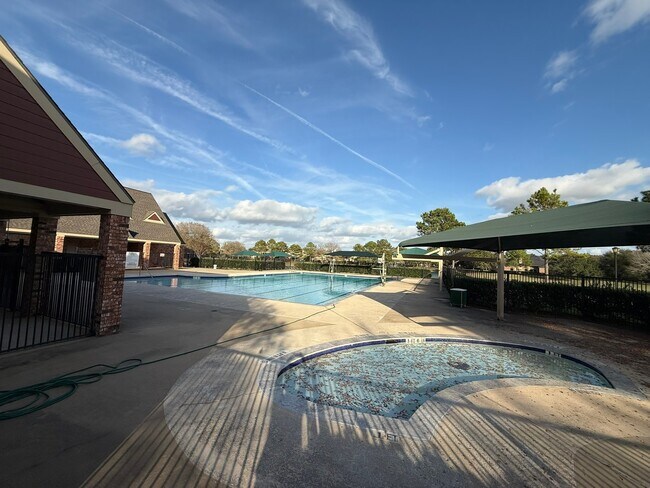 Building Photo - 14906 White Forge Ln