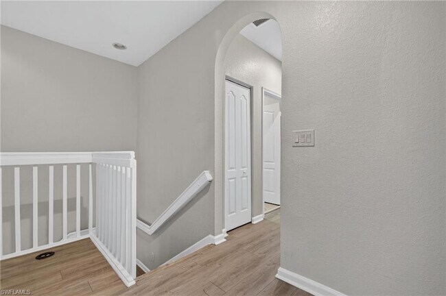 Building Photo - 7032 Ambrosia Ln