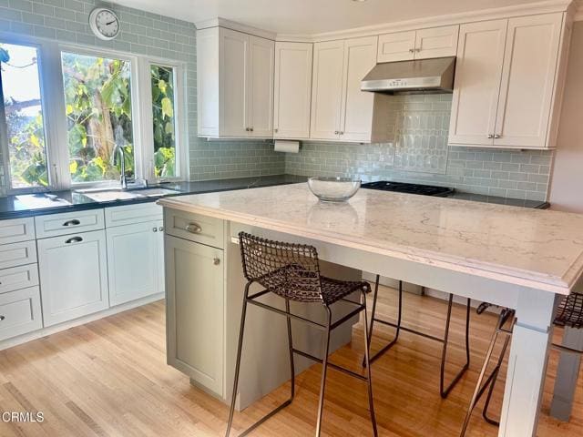 Building Photo - 300 W Loma Alta Dr