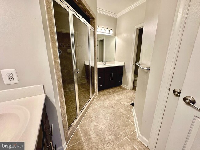 Building Photo - 3606 Holborn Pl