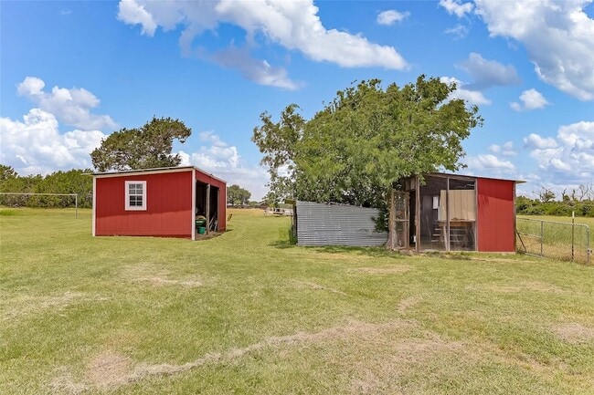 Building Photo - 2271 Co Rd 112