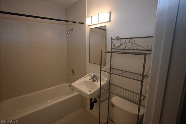 Building Photo - 2508 N McCarran St