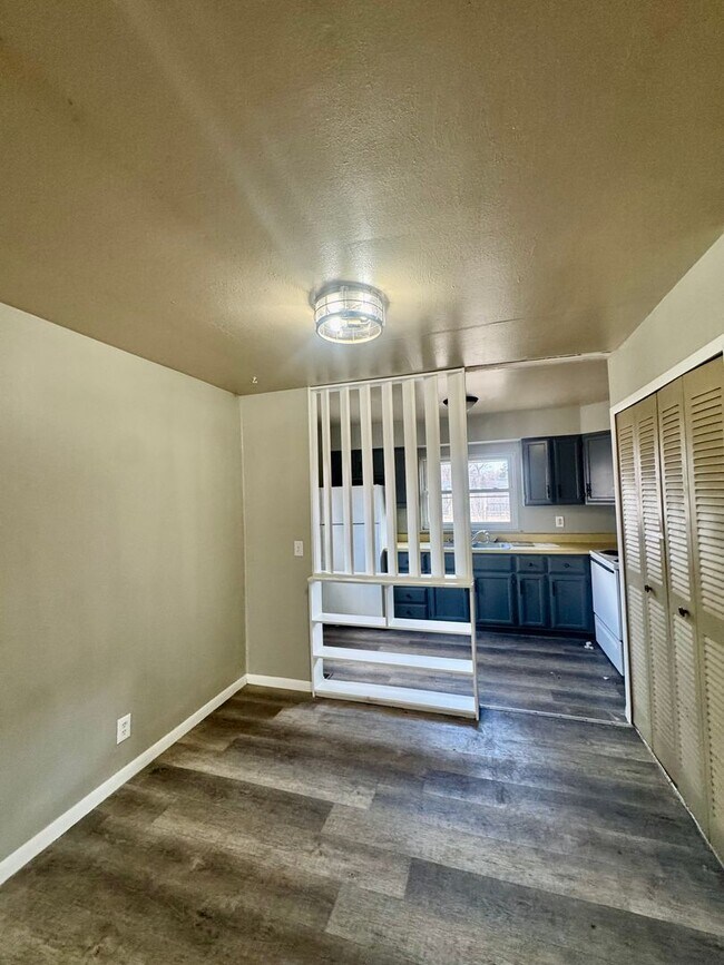 Building Photo - 1510-1510 S 2nd St