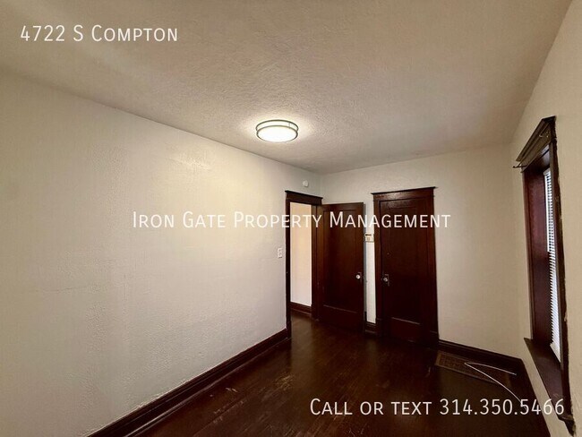 Building Photo - 4722 S Compton Ave