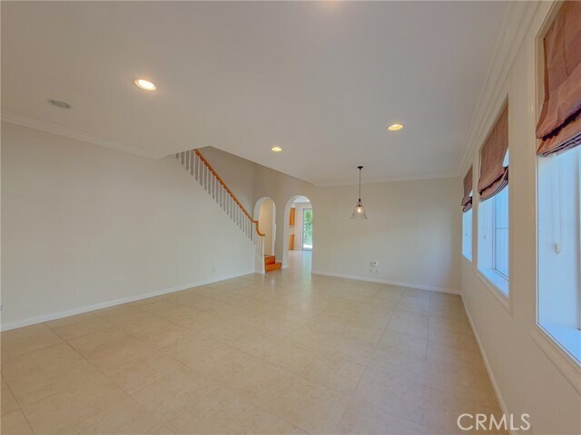 Building Photo - 82 Laurelhurst Dr