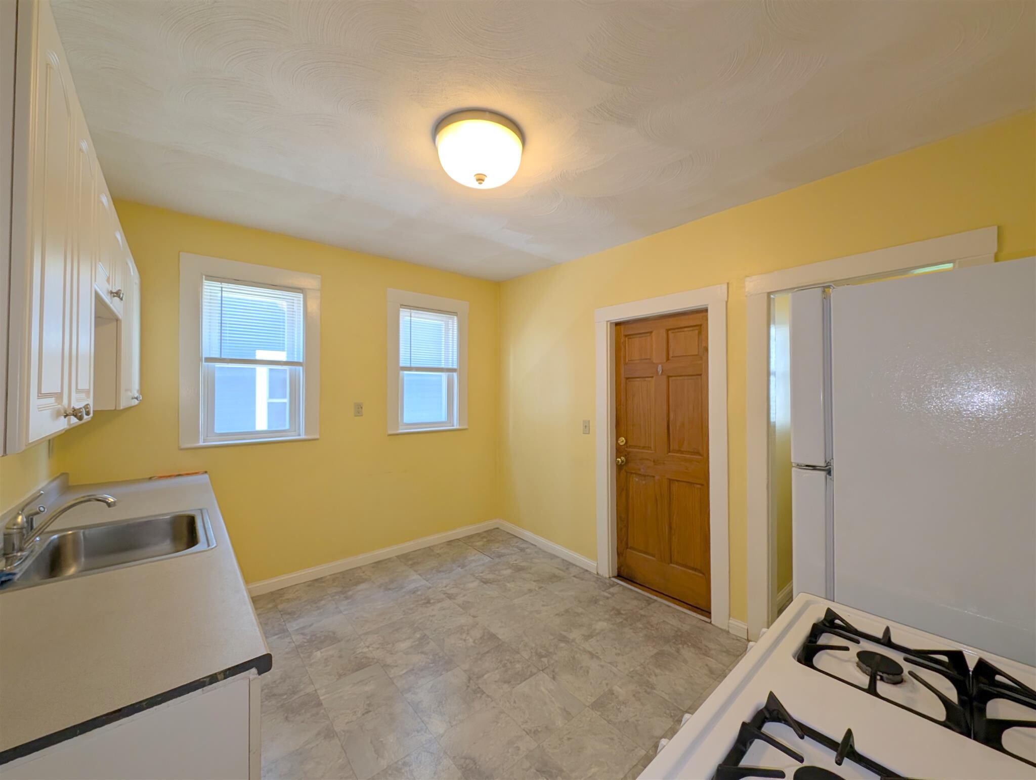 Building Photo - 79 Conwell Ave