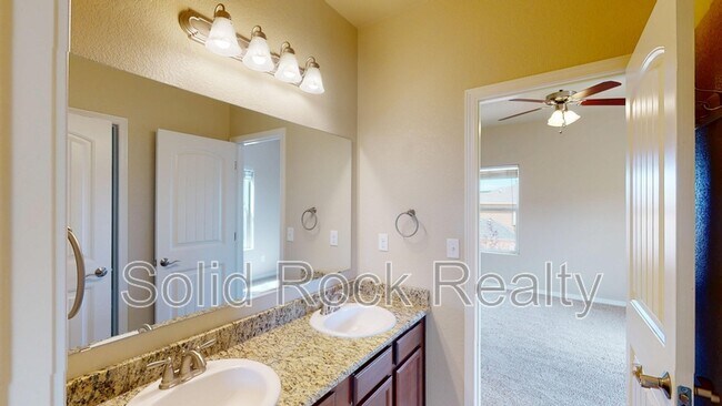 Building Photo - 655 Woodmoor Acres Dr