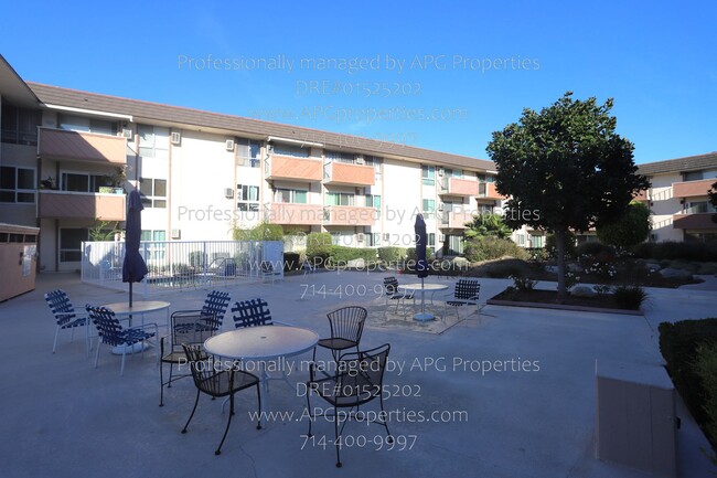 Building Photo - 5585 E Pacific Coast Hwy