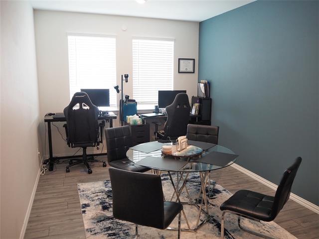 Building Photo - 1116 Mesquite Ln