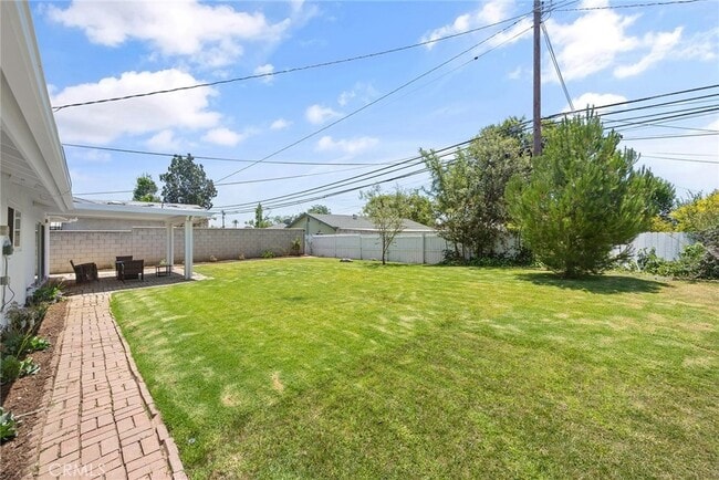 Building Photo - 612 Ruby Dr