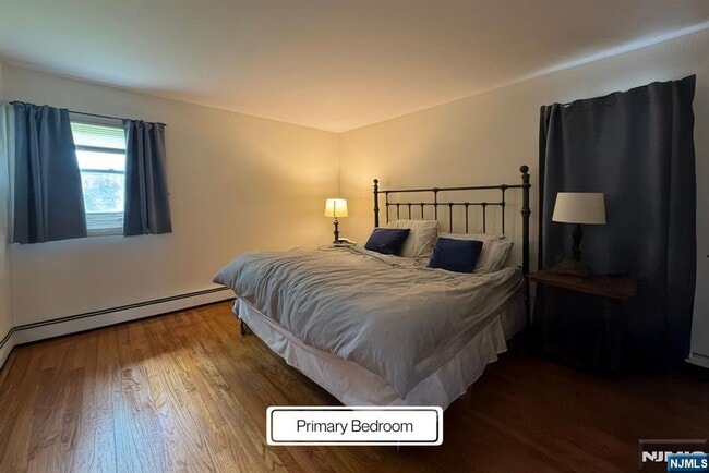 Building Photo - 504 Corella Ct