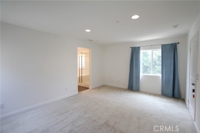 Building Photo - 3981 E Heritage Ln