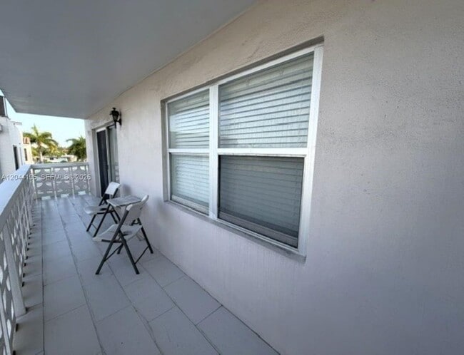 Building Photo - 4141 Nautilus Dr