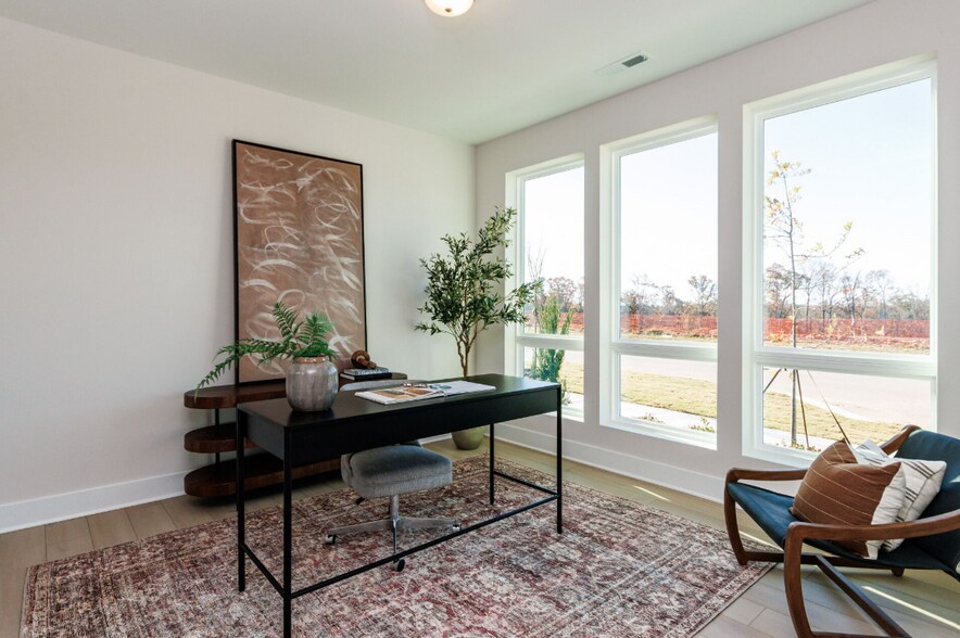 Building Photo - 339 Parkland Dr