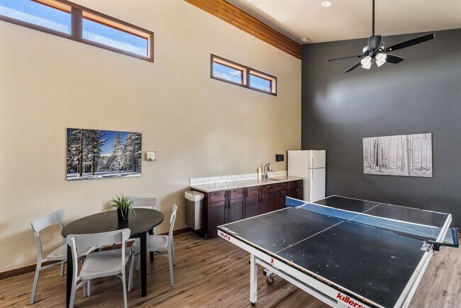 Building Photo - Long Term Rental- Snowscape Condos #50