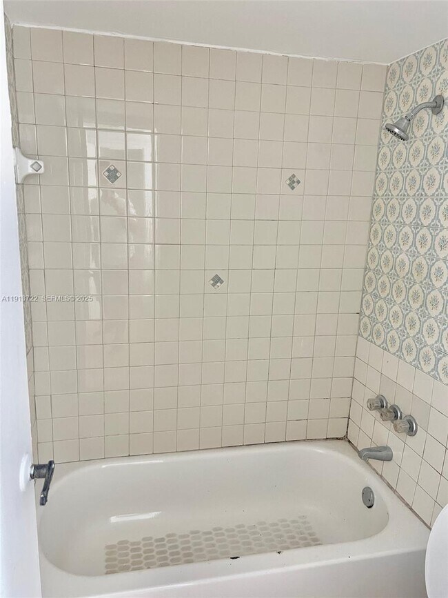 Building Photo - 1752 NW 55th Ave