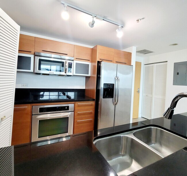 Building Photo - 244 Biscayne Blvd