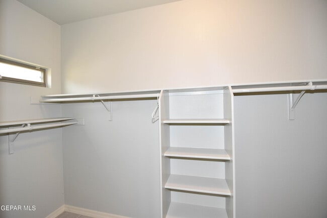 Building Photo - 14325 Navajo Point Dr