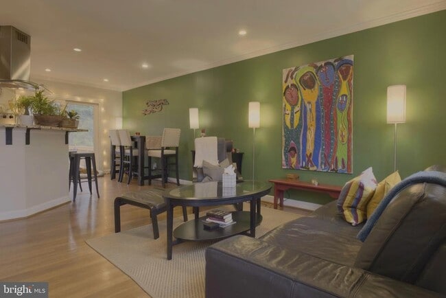 Building Photo - 11014 Troy Rd