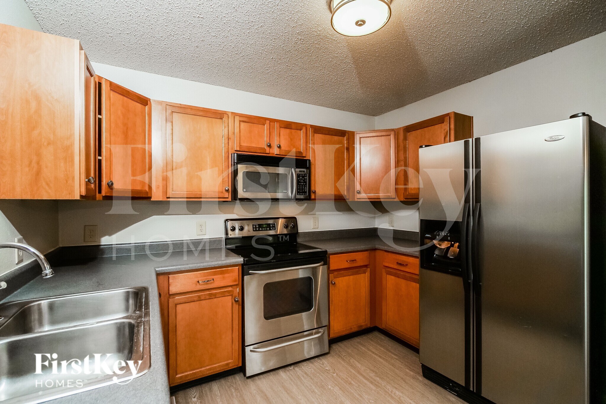 Building Photo - 14267 Clapboard Dr