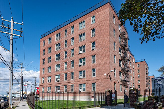 324 Beach 59th St - Nordeck Co-Op