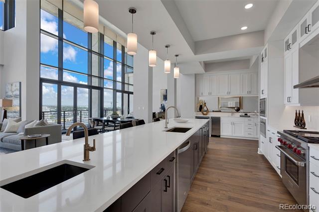 Building Photo - 1959 Wewatta St