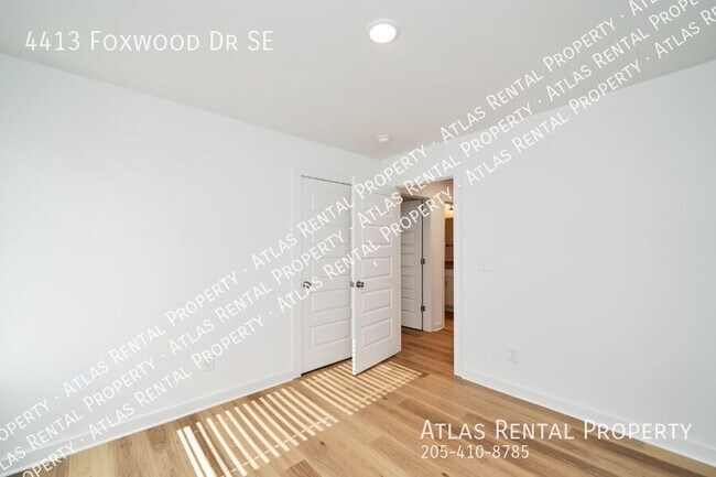 Building Photo - 4413 Foxwood Dr SE