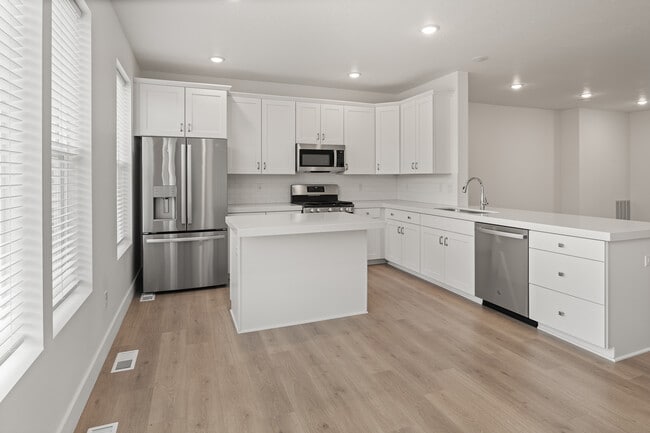 Building Photo - 3464 Forres Ct