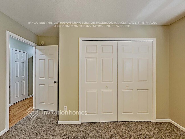 Building Photo - 601 Sweetwater Pl