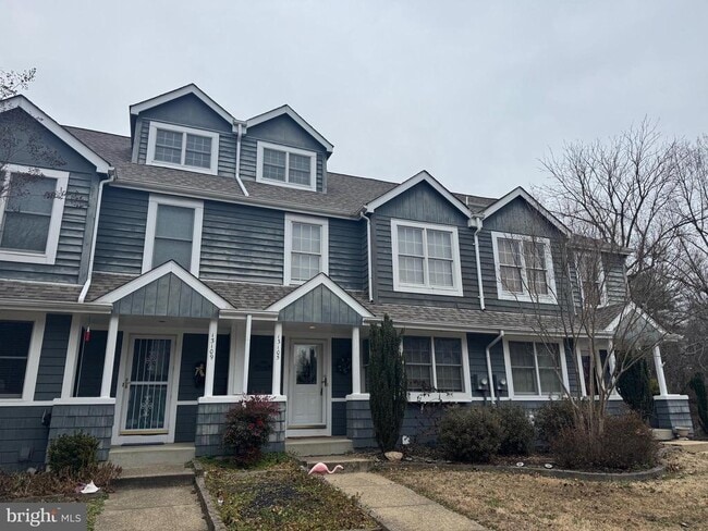 Building Photo - 13105 Windjammer Ave