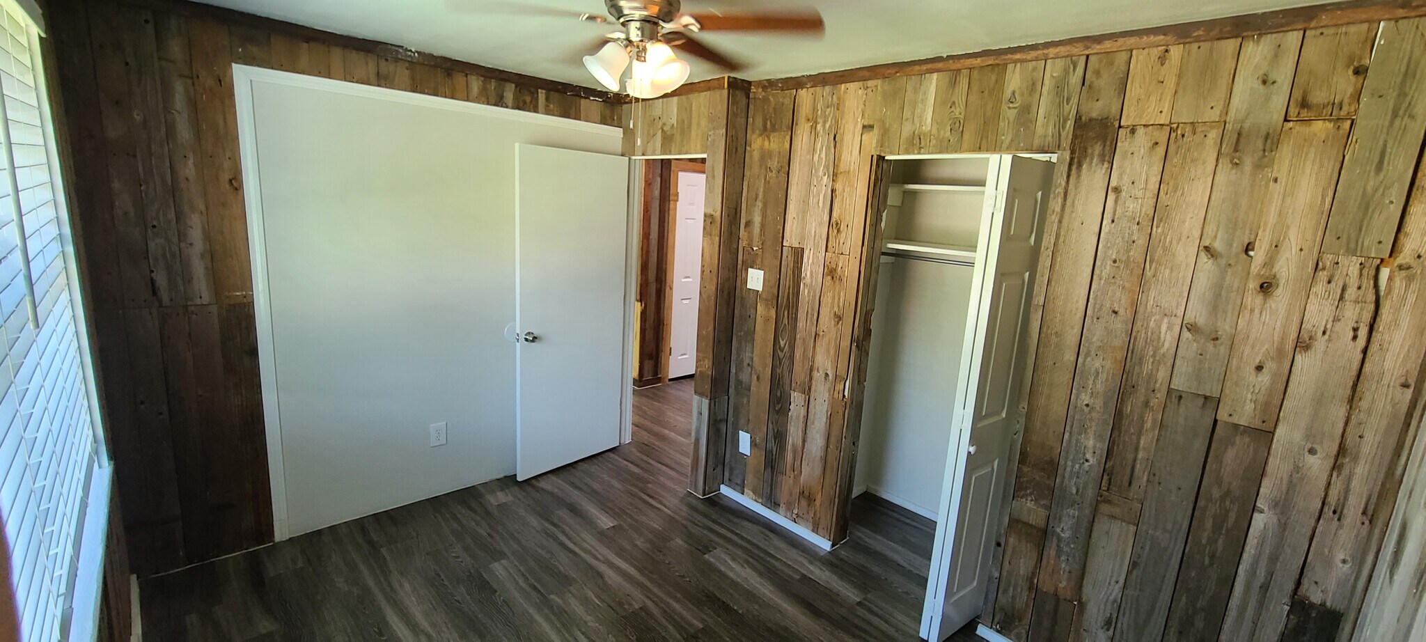 Bedroom 2 - 8434 Garland St