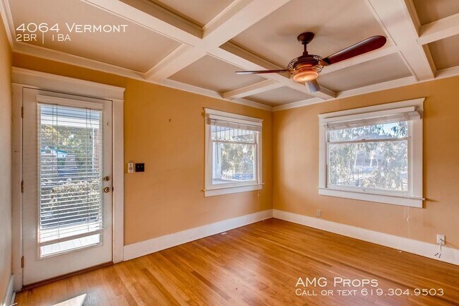Building Photo - Vintage craftsman home in University Heights